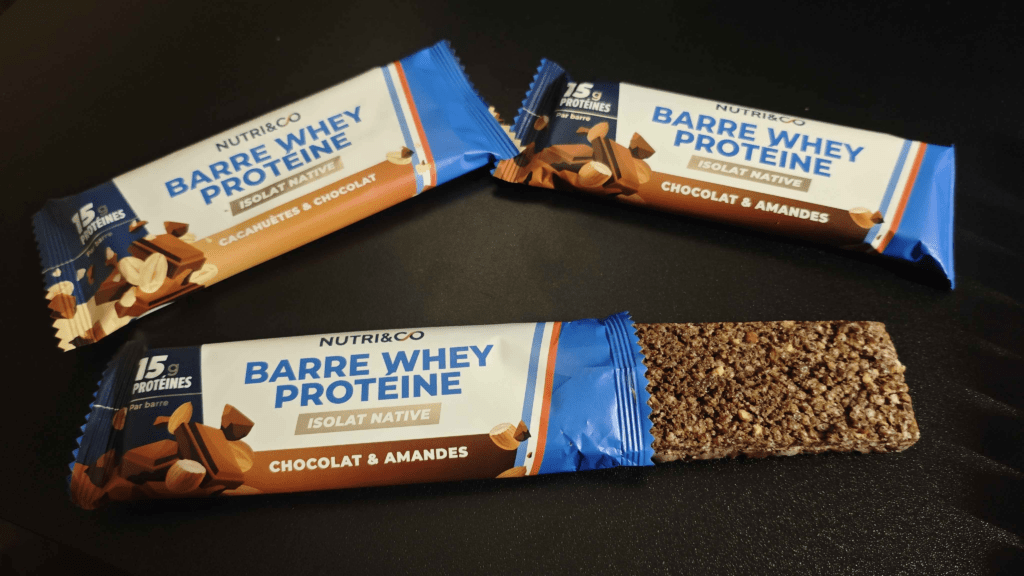les barre Prot&eacute;ine Nutri&Co sur mon bureau durant le test